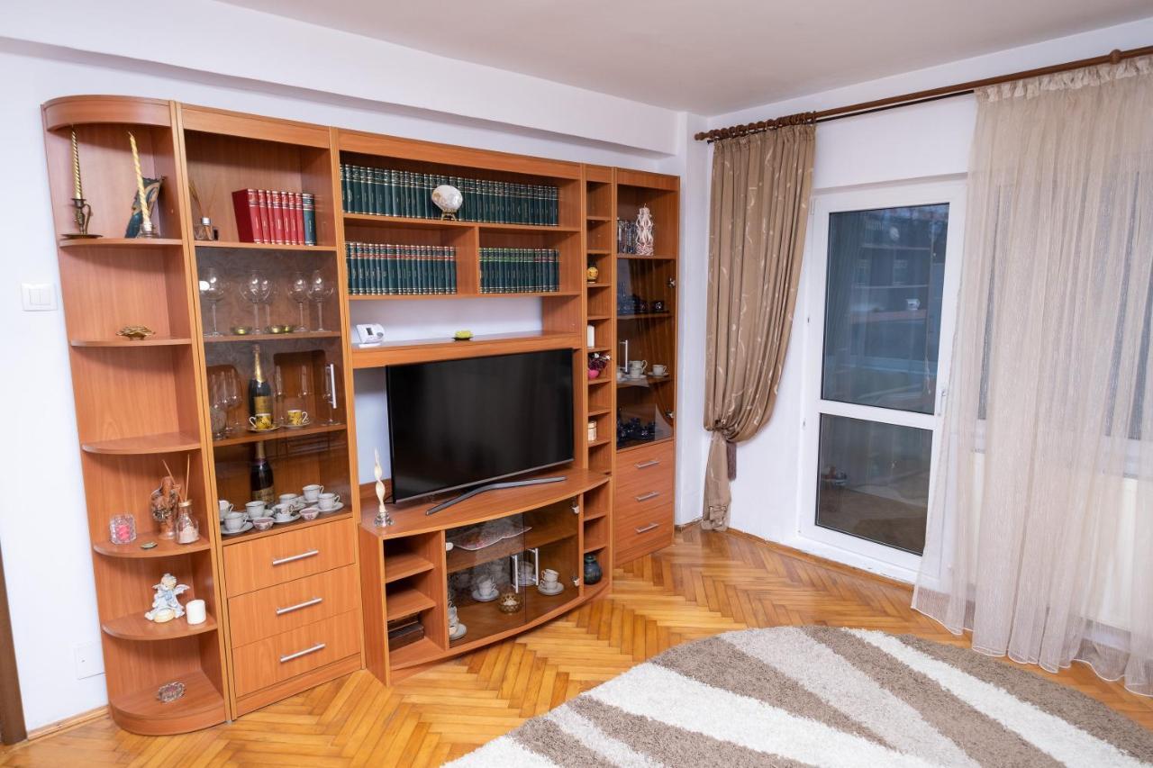 Stella'S Cozy Home バロテシュティ エクステリア 写真